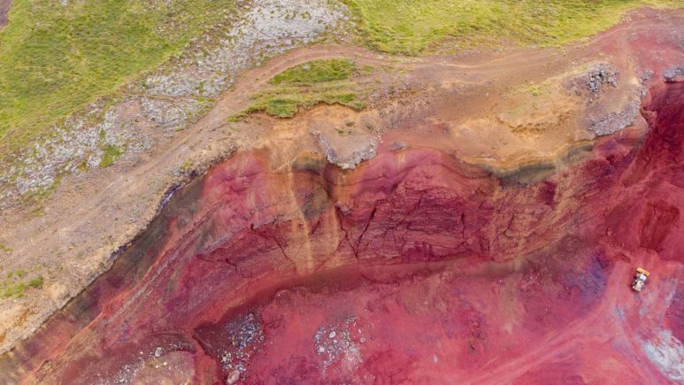 Iceland-Red-Quarry (2)