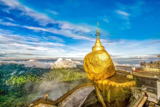 GoldenRock -Yangon