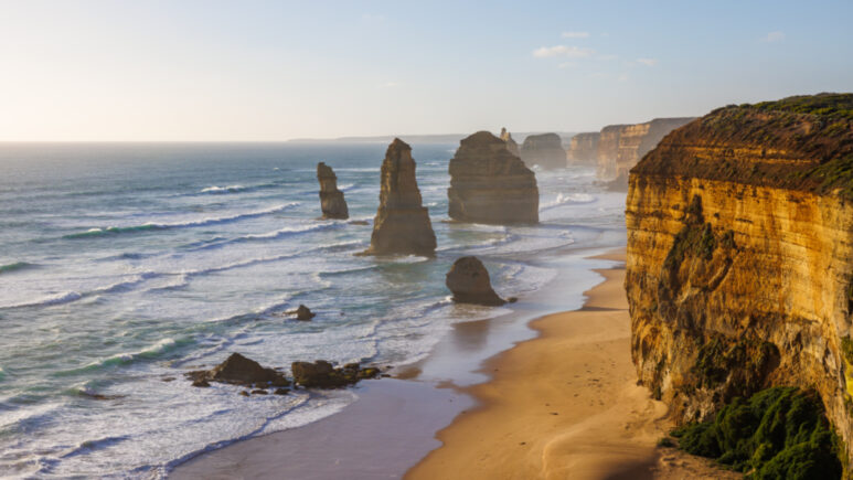 Встретим закат на фоне Двенадцати апостолов